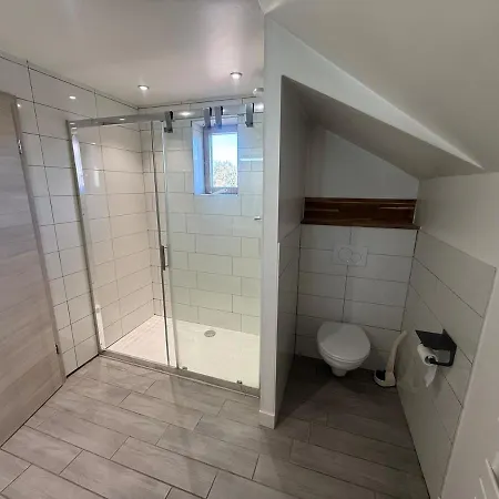 Maison De La Forge 10 Personnes Jacuzzi *